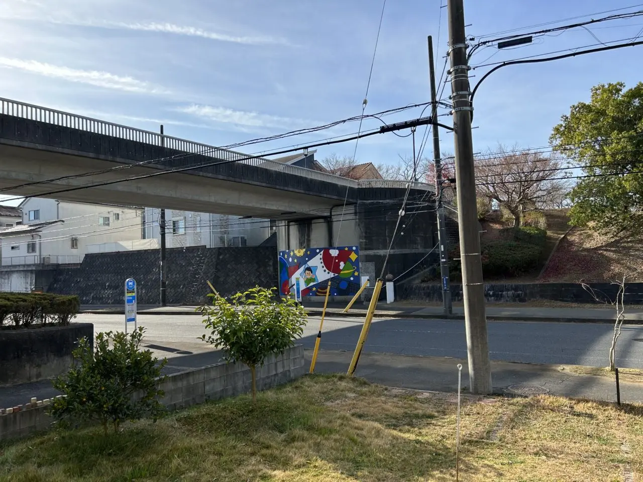 コーネルベーカリー前の遊歩道