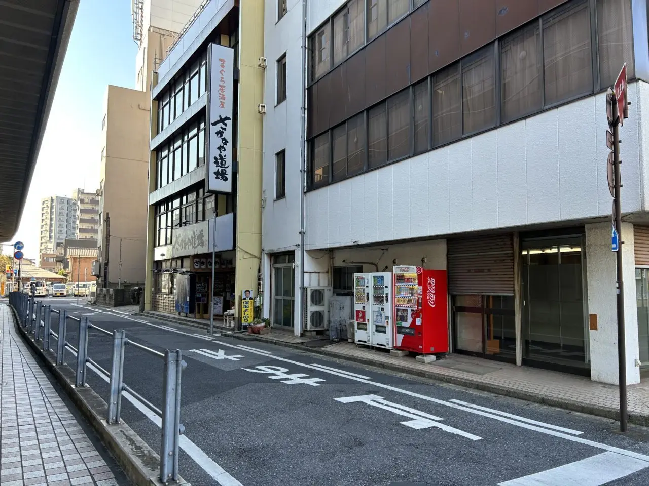 鳥貴族五井店までの道