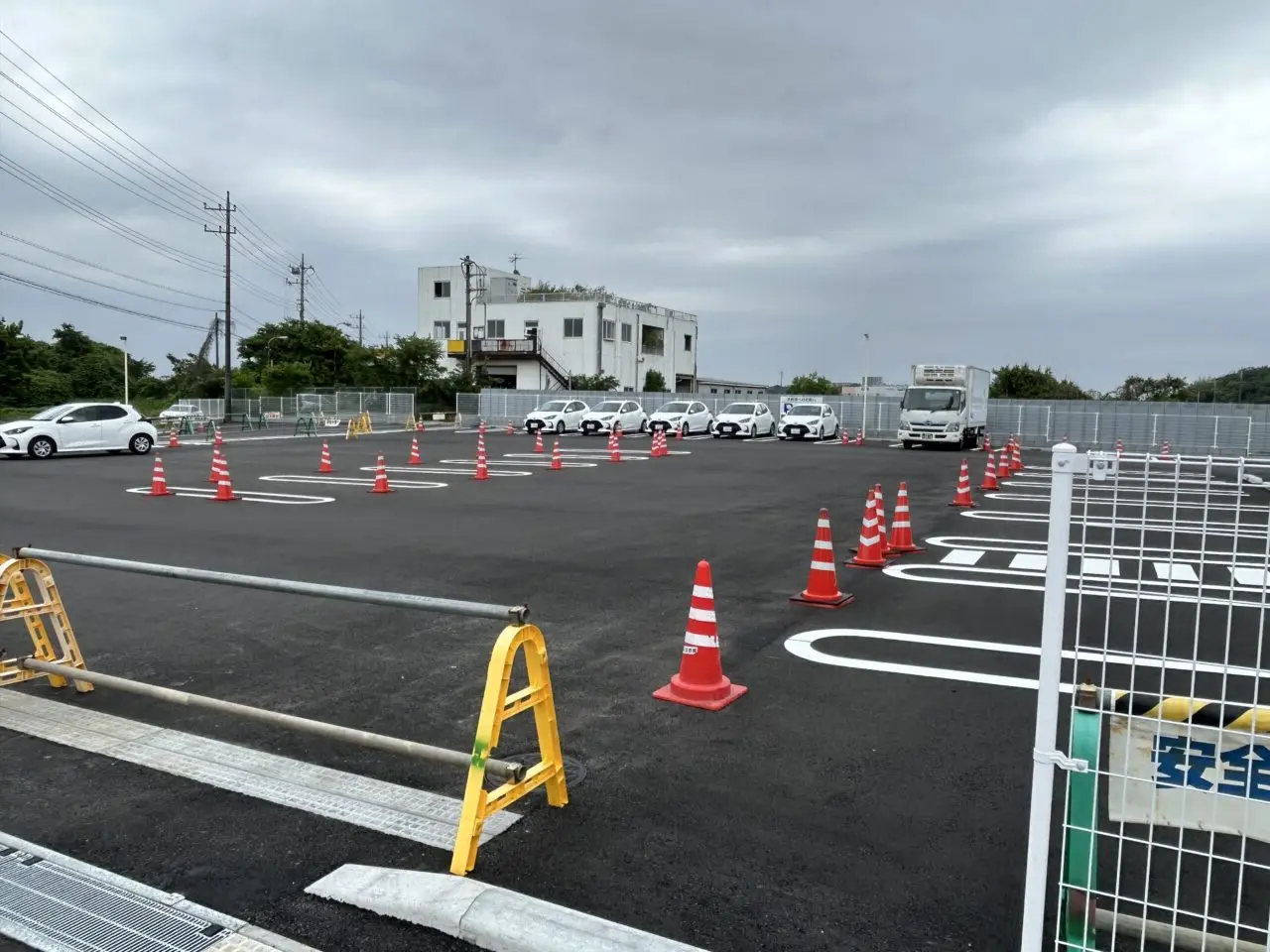 セブンイレブン潤井戸北店